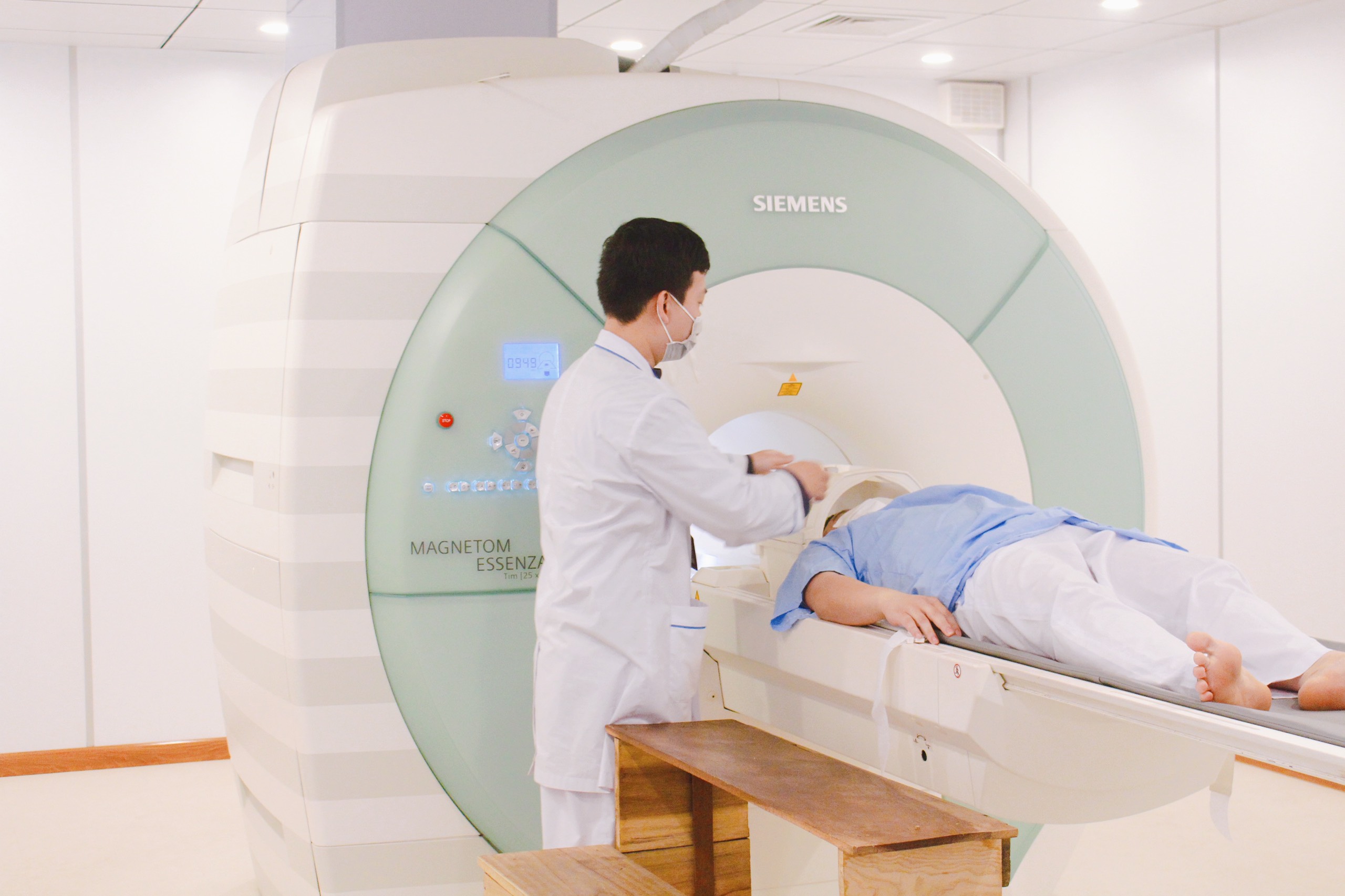 HỘI THẢO ỨNG DỤNG MRI 1.5 TESLA TRONG LÂM SÀNG TẠI BỆNH VIỆN ĐA KHOA HÒA BÌNH